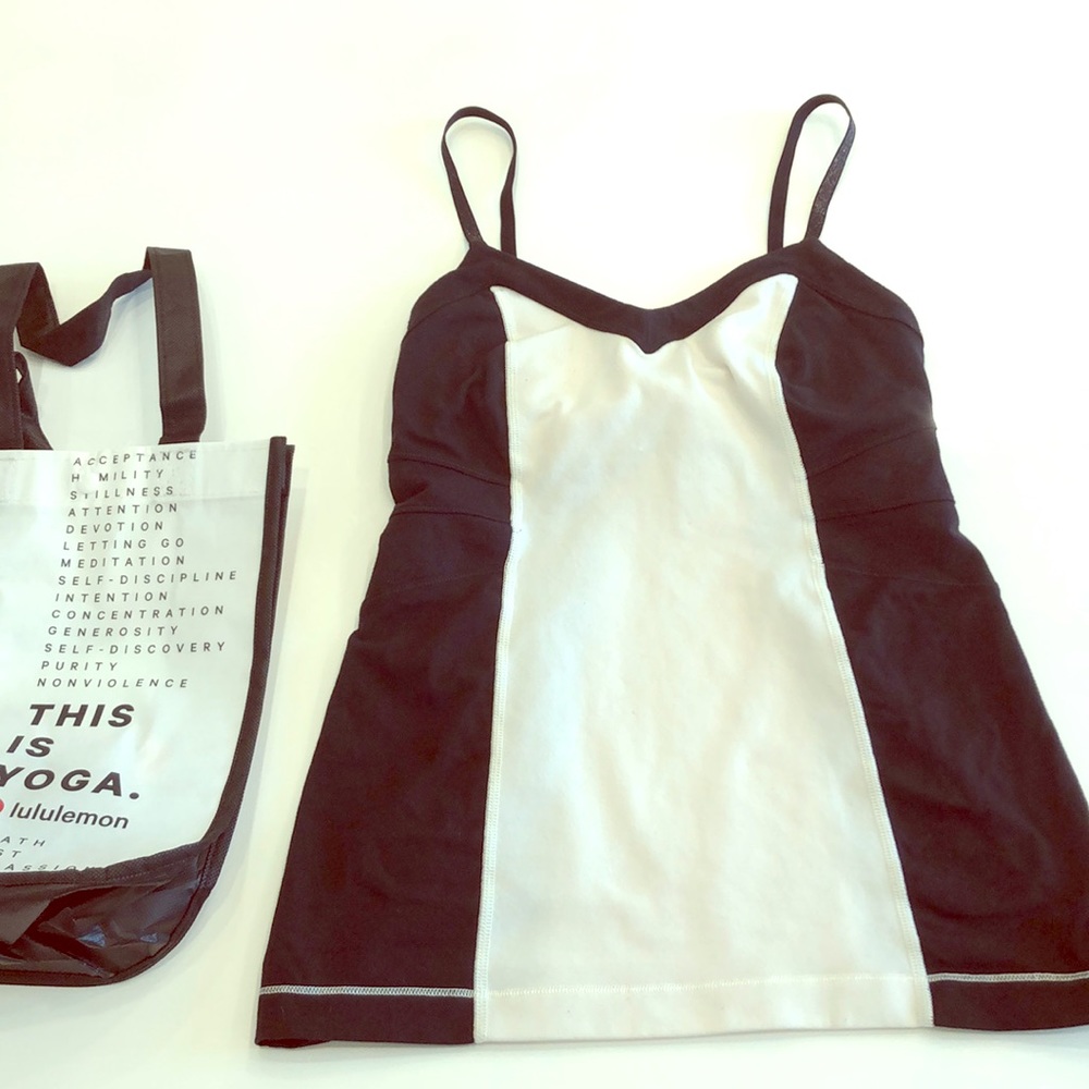 Black and white glitter strap lululemon tank 6